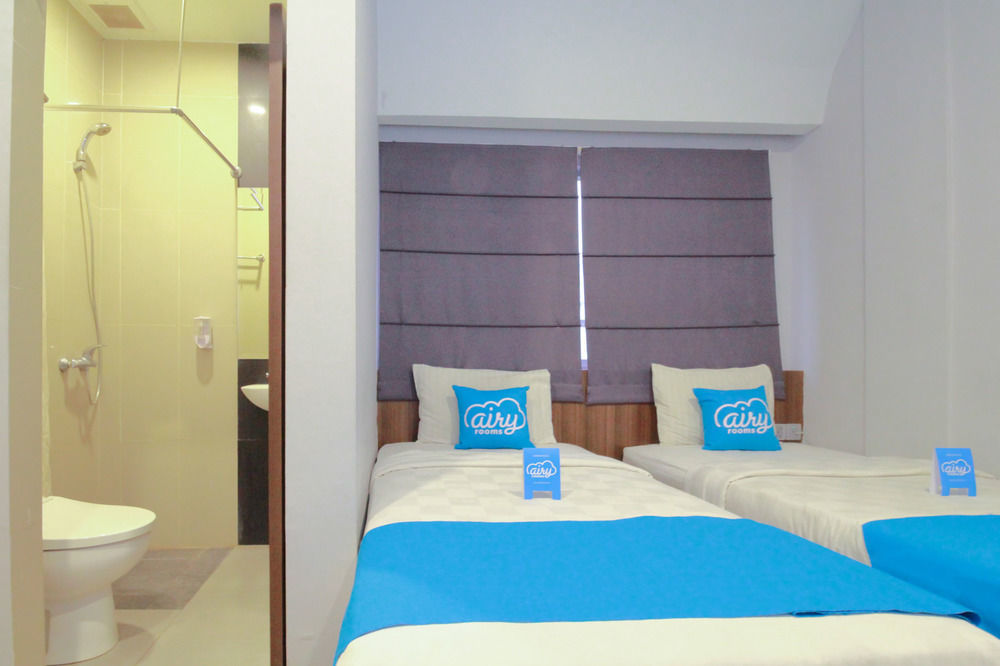 J Hotel Медан Экстерьер фото